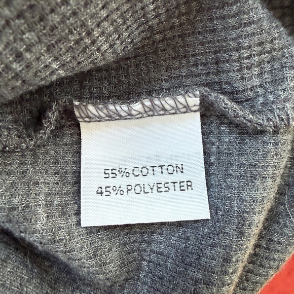 Pawprint Waffle Lightweight Hooded Top with Kangaroo Pocket ~ Long Sleeve Gray - Picture 4 of 7